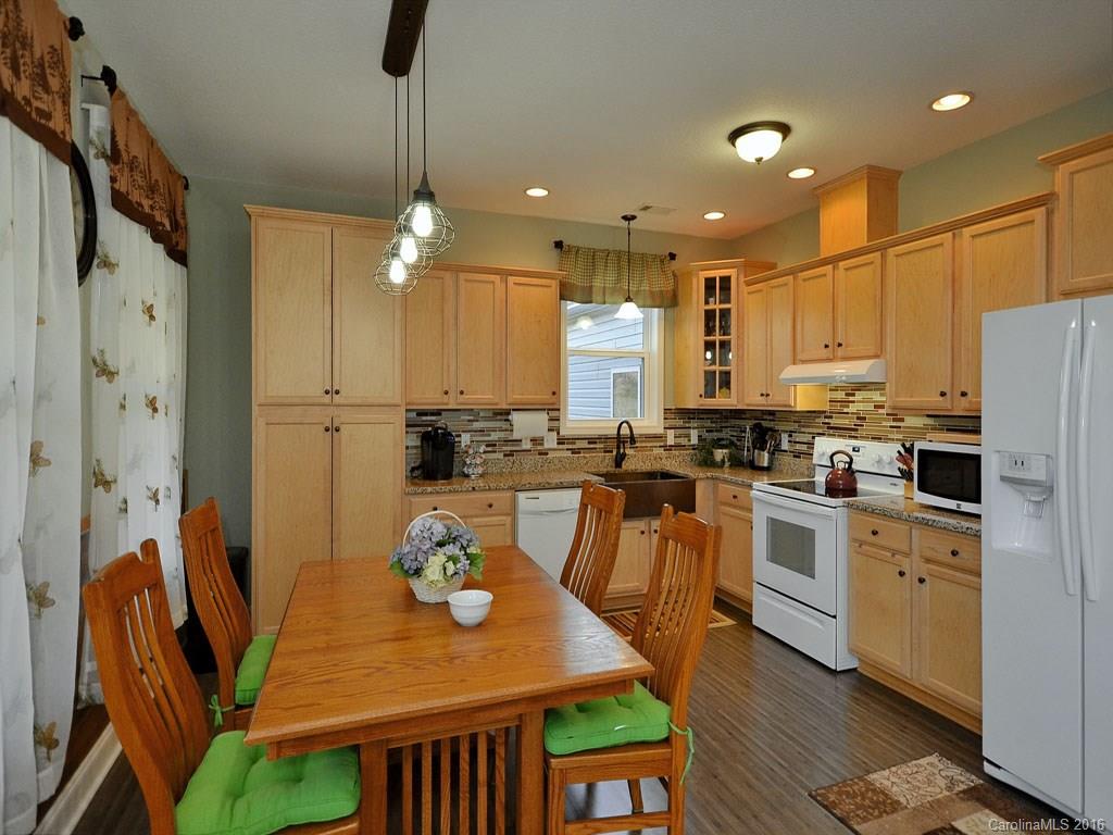 64 Maney Branch Road Weaverville, NC 28787 - Photo 6 of 19 Gallery Image 6