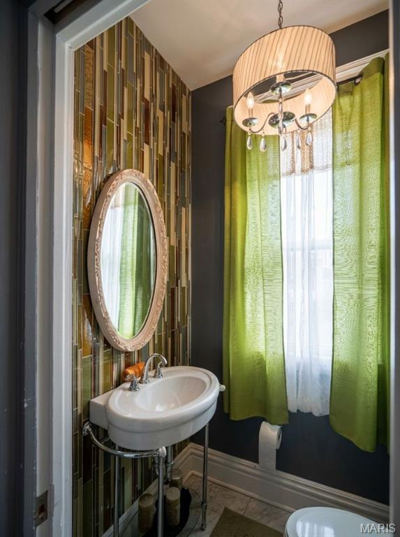 116 West Henry Street Staunton, IL 62088 - Photo 19 of 48