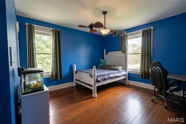 $559,000 | 116 West Henry Street, Staunton, IL 62088