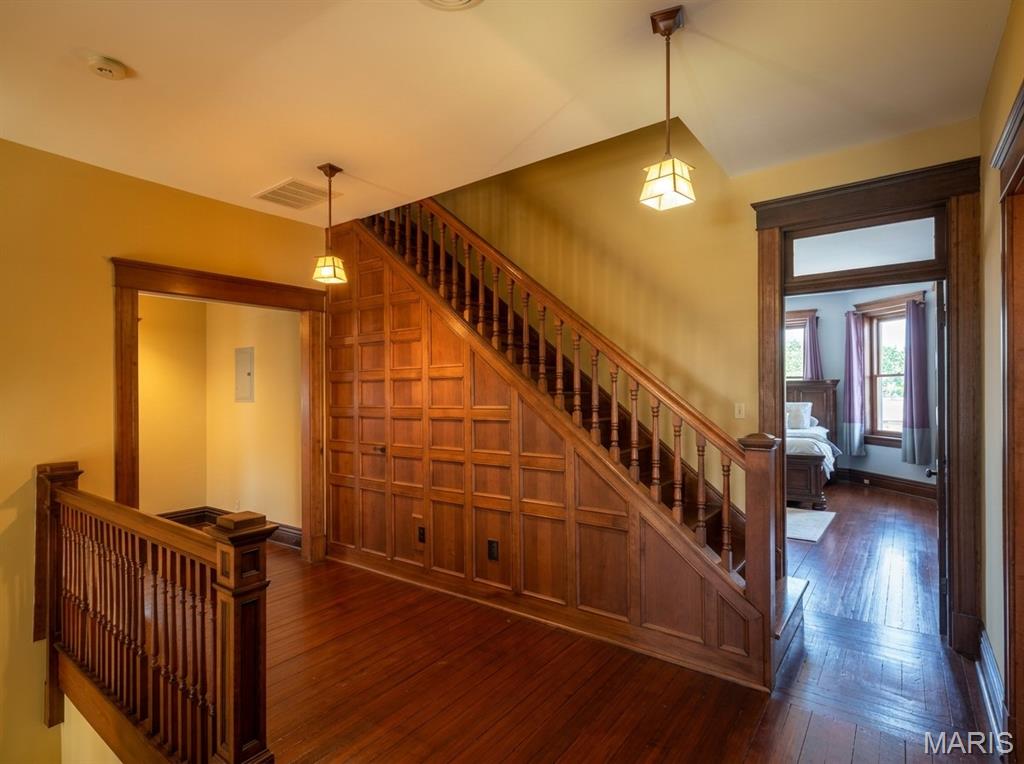 116 West Henry Street Staunton, IL 62088 - Photo 34 of 48