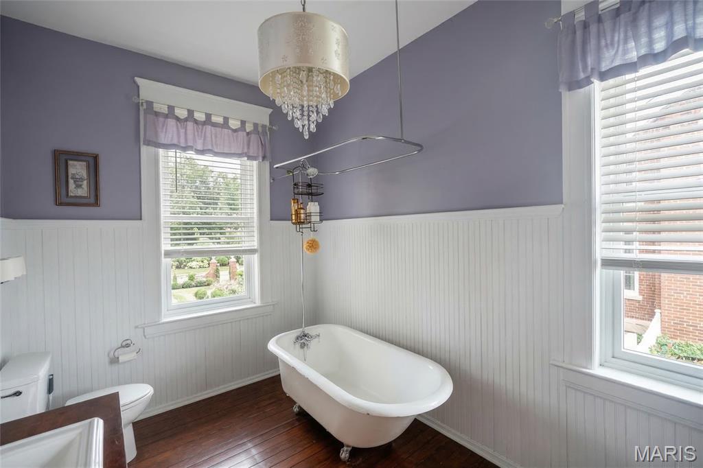 116 West Henry Street Staunton, IL 62088 - Photo 36 of 48