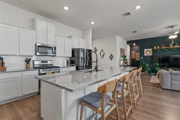 $390,000 | 3816 Waldorf Drive, Denton, TX 76208