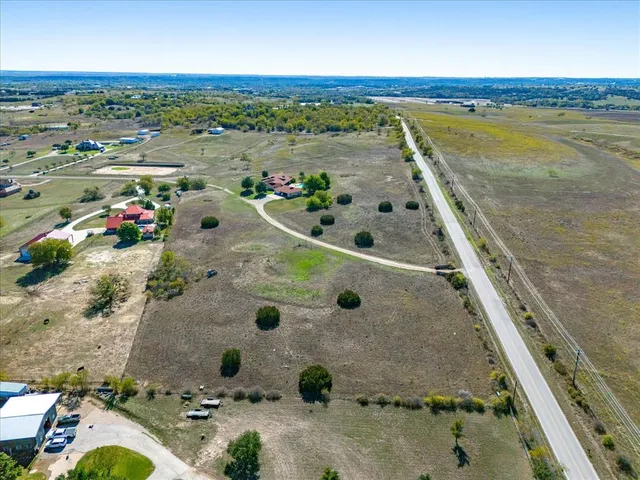an aerial view of a fireplace