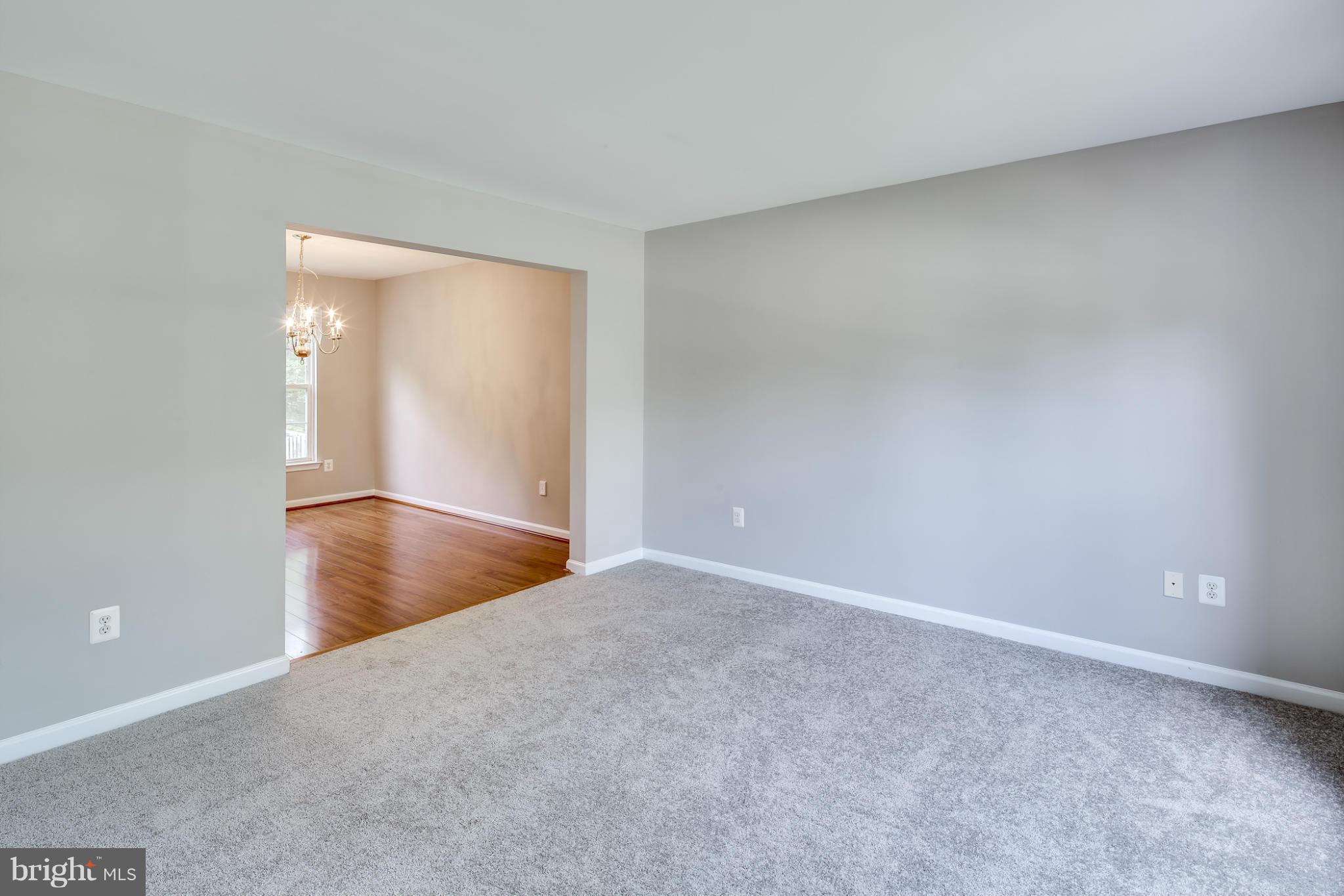 7675 Swallow Road Sykesville, MD 21784 - Photo 10 of 30 Living Room