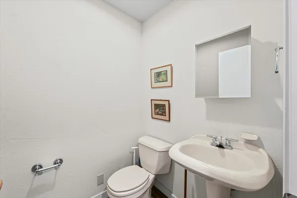 $449,900 | 205 East Sherwin Circle, Urbana, IL 61802