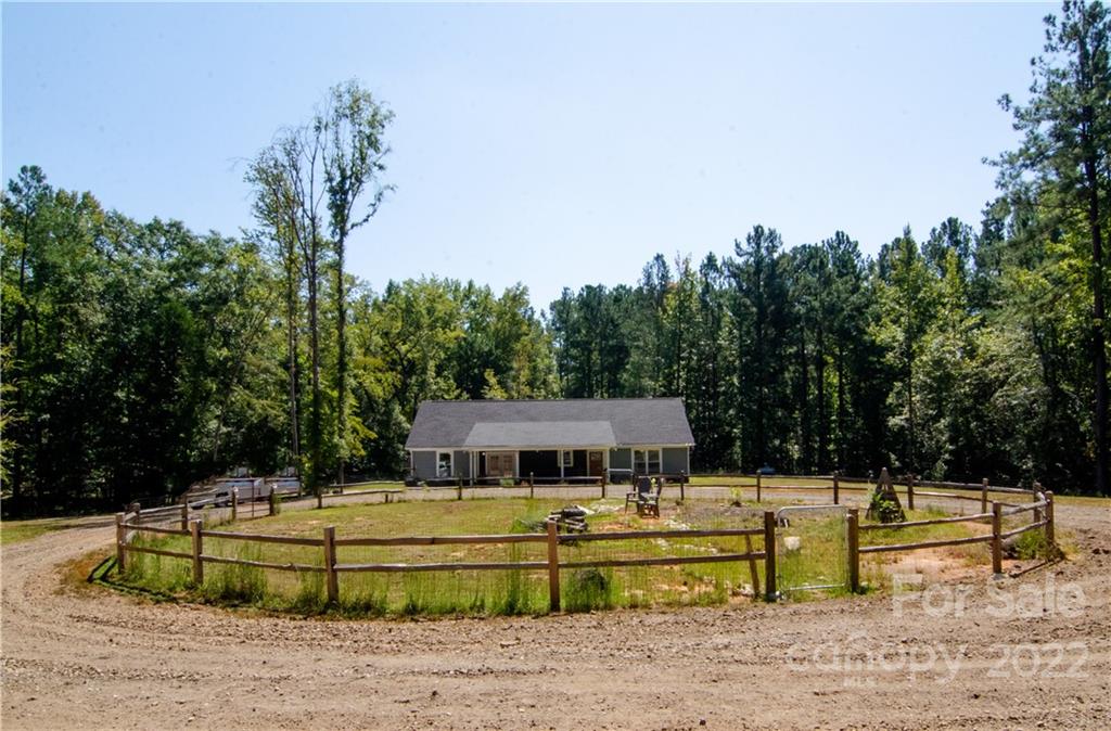 3267 Park Road Ridgeway, SC 29130 - Photo 2 of 40 a front view of a house with a yard
