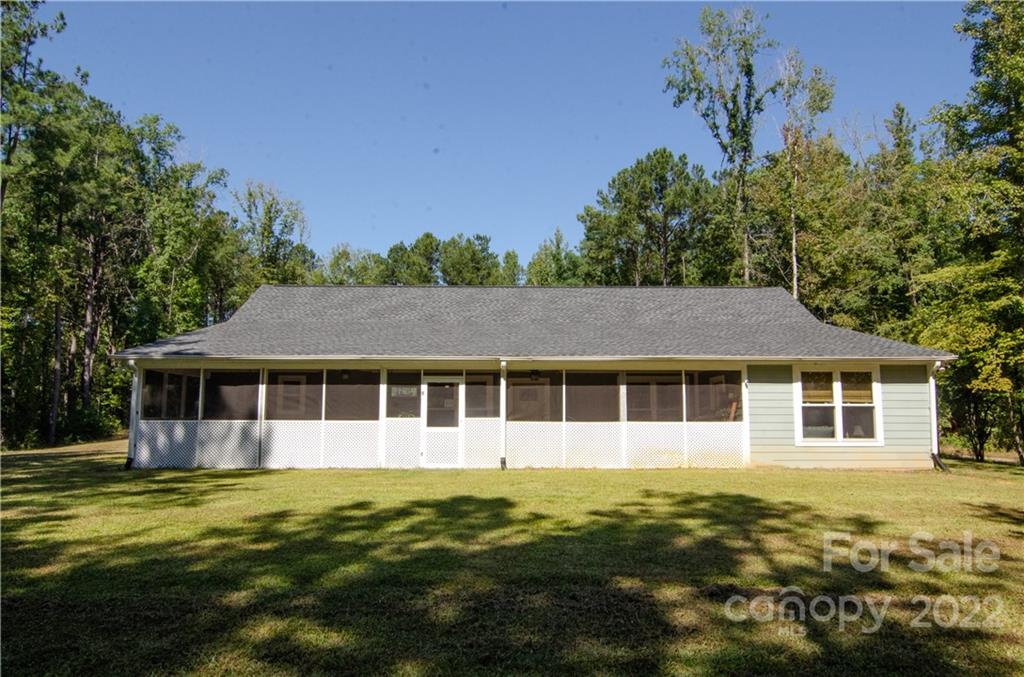 3267 Park Road Ridgeway, SC 29130 - Photo 29 of 40 a view of a house with a garden