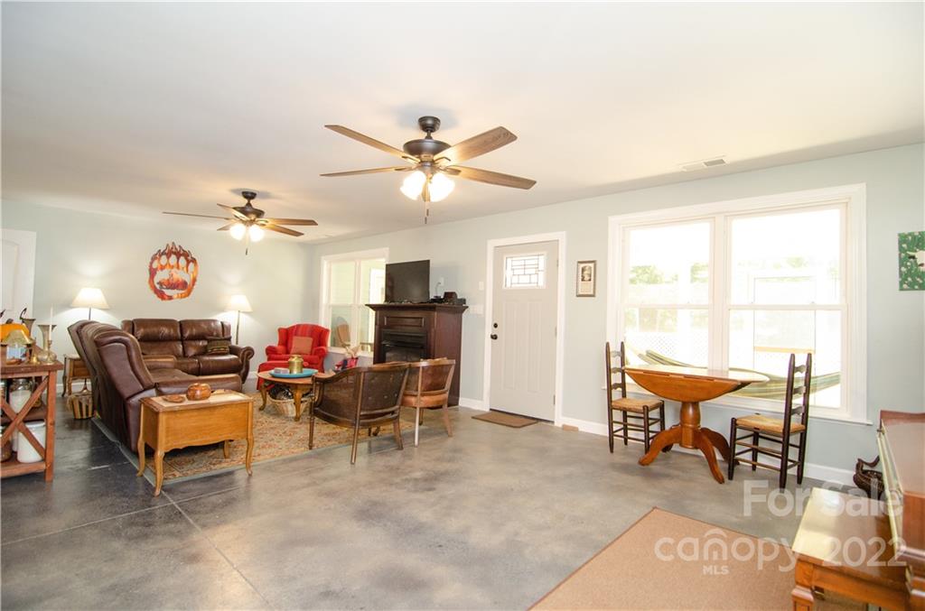 3267 Park Road Ridgeway, SC 29130 - Photo 9 of 40 a living room with furniture and a window