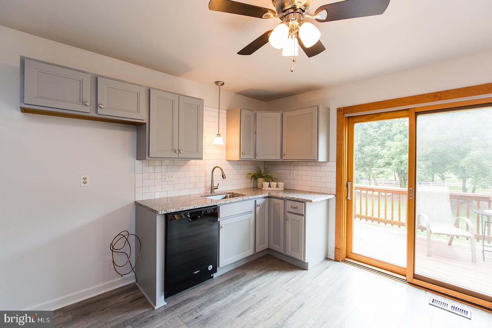 37 Greythorne Road Lancaster, PA 17603 - Photo 11 of 48 Gallery Image 11