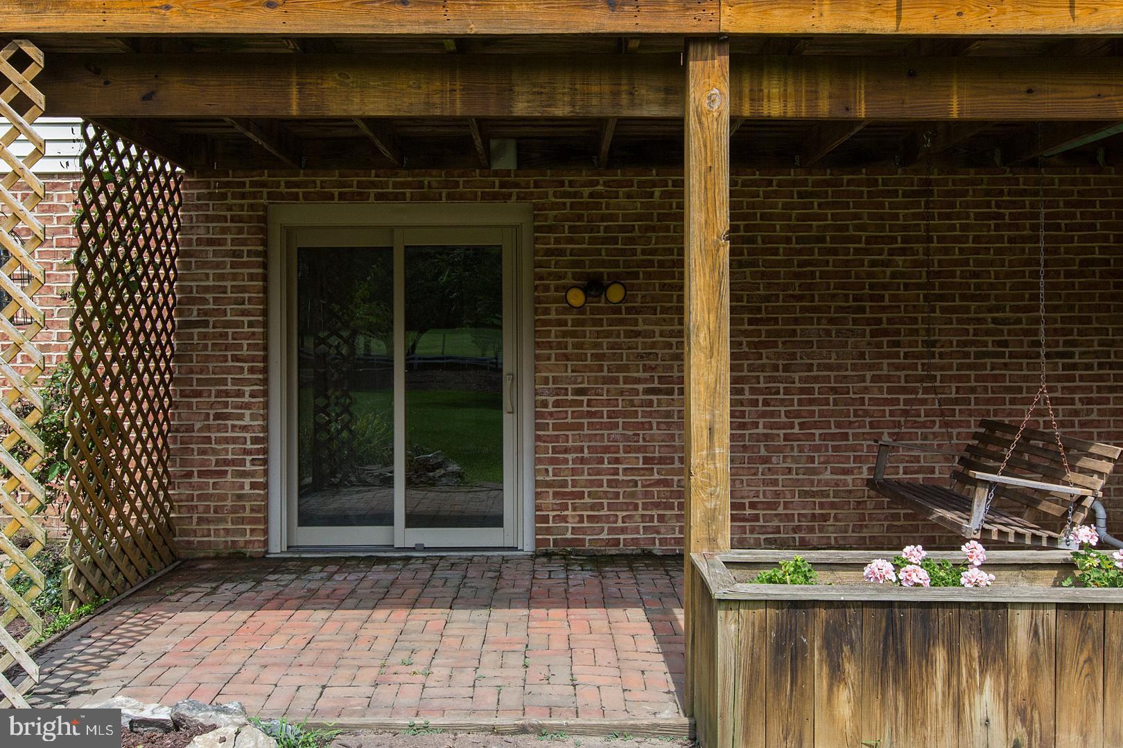 37 Greythorne Road Lancaster, PA 17603 - Photo 42 of 48 Gallery Image 42