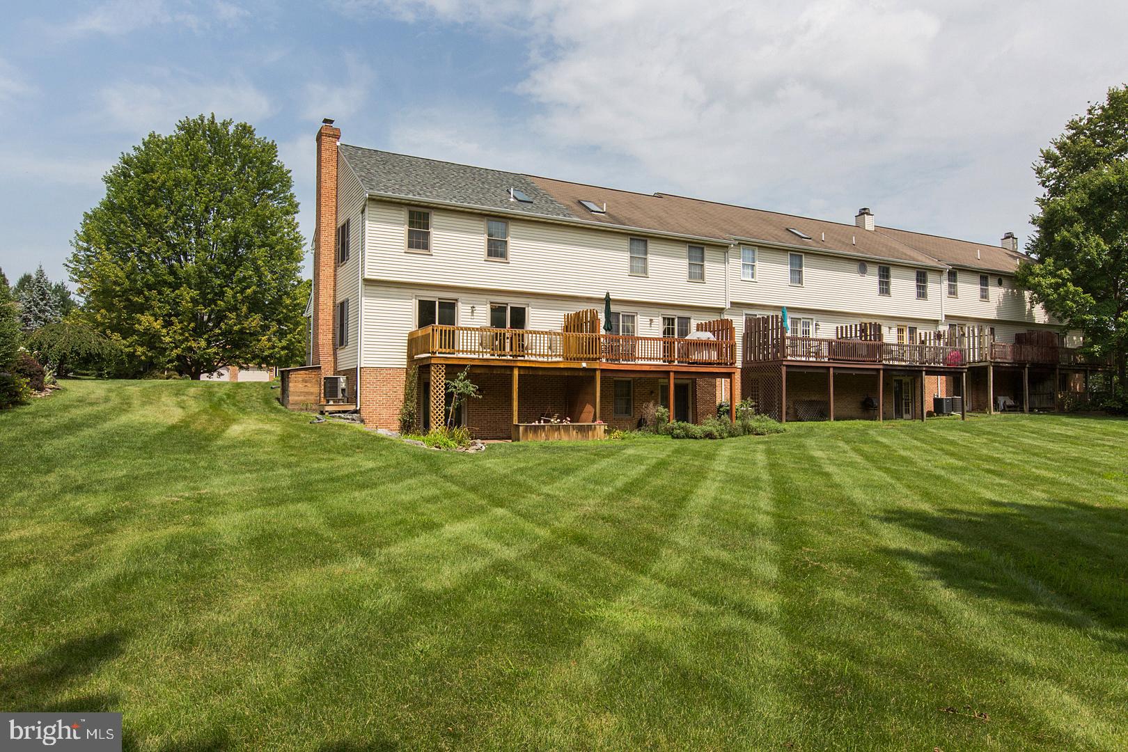 37 Greythorne Road Lancaster, PA 17603 - Photo 44 of 48 Gallery Image 44