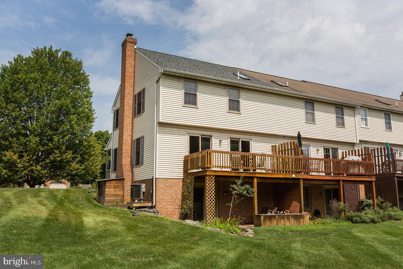 37 Greythorne Road Lancaster, PA 17603 - Photo 45 of 48 Gallery Image 45
