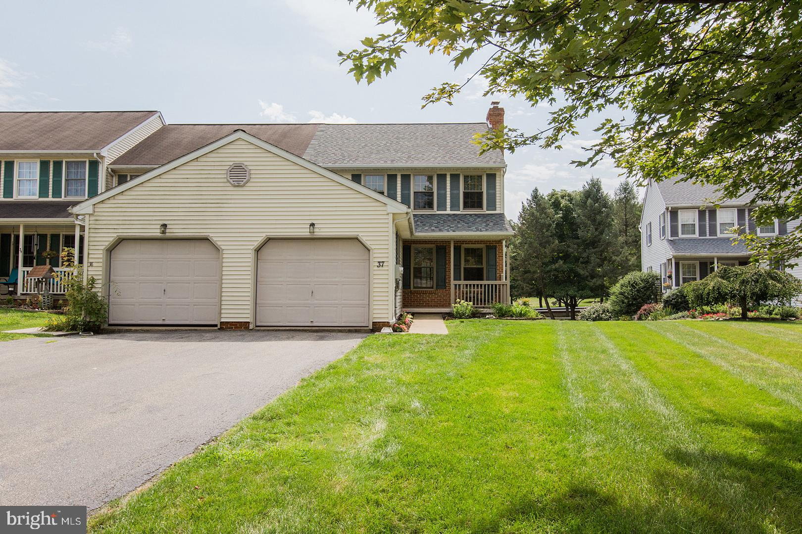 37 Greythorne Road Lancaster, PA 17603 - Photo 6 of 48 Gallery Image 6