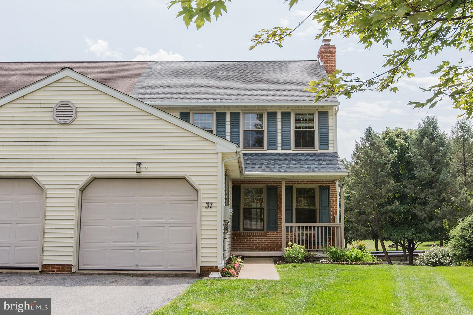 37 Greythorne Road Lancaster, PA 17603 - Photo 7 of 48 New roof!