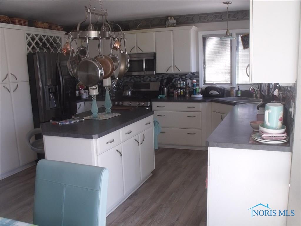 590 Harrison Road Perrysburg, OH 43551 - Photo 12 of 36 Gallery Image 12