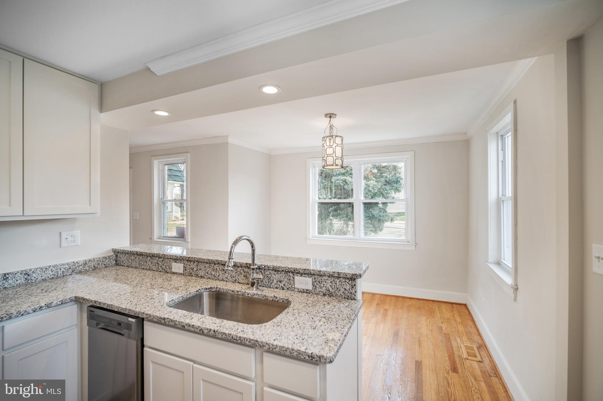4110 Belle Grove Road Baltimore, MD 21225 - Photo 11 of 34 Looking at dining room from kitchen