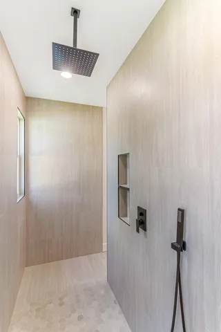 $919,000 | 713 Man Of War Court, Inman, SC 29349