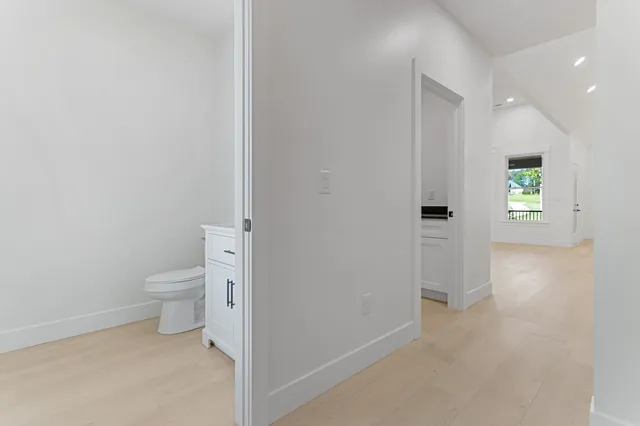 $919,000 | 713 Man Of War Court, Inman, SC 29349