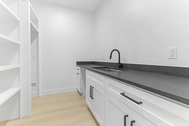 $919,000 | 713 Man Of War Court, Inman, SC 29349