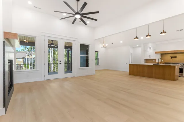 $919,000 | 713 Man Of War Court, Inman, SC 29349