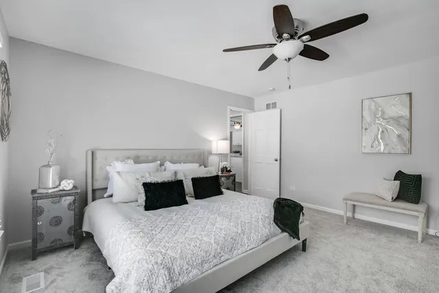 $860,000 | 3700 Monarch Circle, Naperville, IL 60564