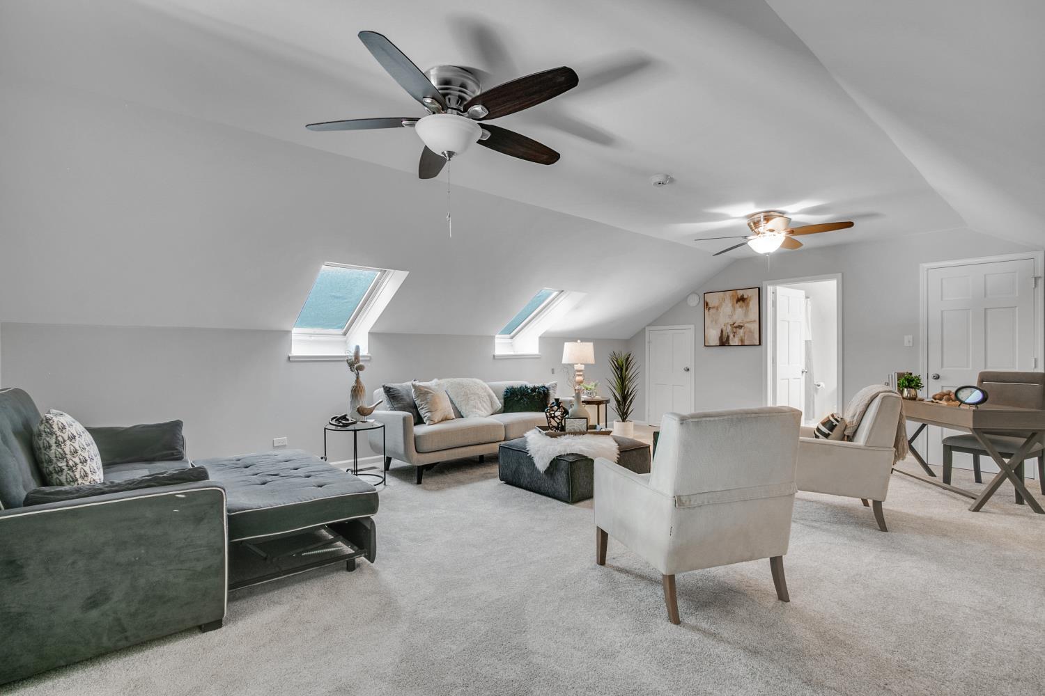 3700 Monarch Circle Naperville, IL 60564 - Photo 24 of 48