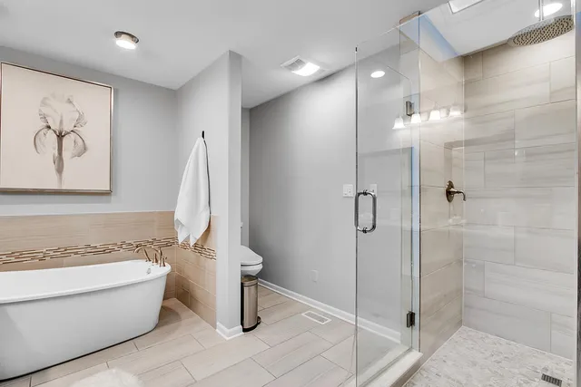 $860,000 | 3700 Monarch Circle, Naperville, IL 60564