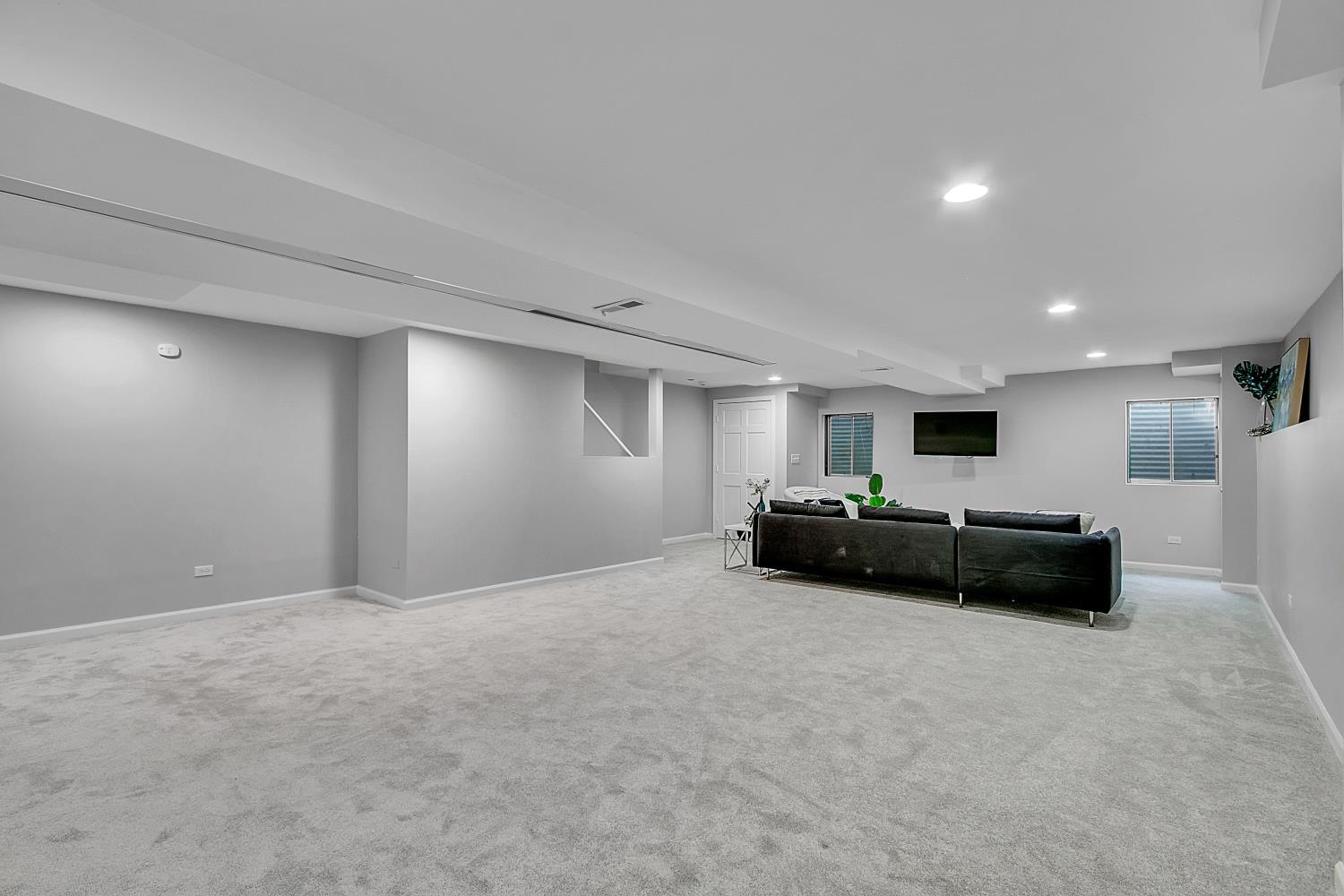 3700 Monarch Circle Naperville, IL 60564 - Photo 41 of 48