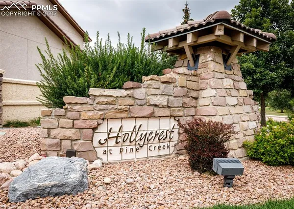 $725,000 | 9506 Hollydale Court, Colorado Springs, CO 80920