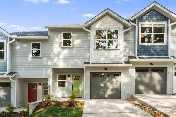 $384,900 | 5 Bolton Street, Unit 3, Asheville, NC 28806