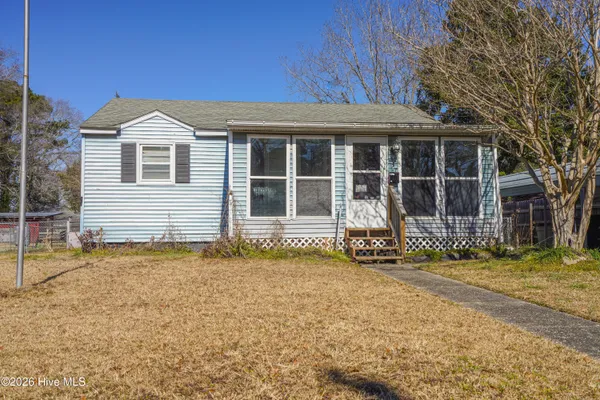 $205,000 | 127 Bryan Place, Jacksonville, NC 28540
