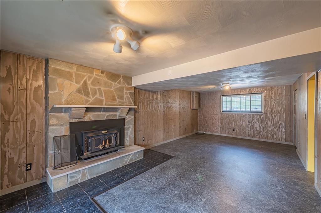 302 Community Park Road Vandergrift, PA 15690 - Photo 20 of 25 Gallery Image 20