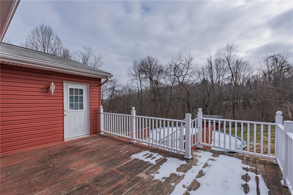 302 Community Park Road Vandergrift, PA 15690 - Photo 23 of 25 Gallery Image 23