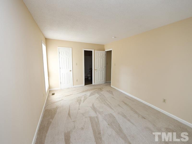 5816 Pointer Drive, Unit 101 Raleigh, NC 27609 - Photo 9 of 12