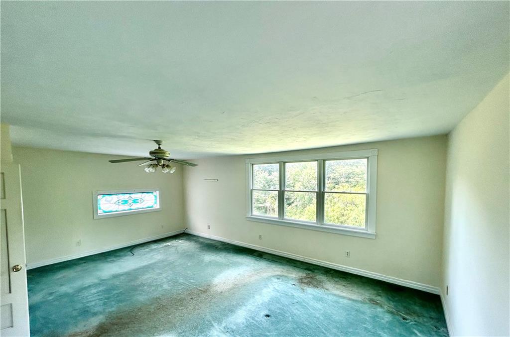239 Marshall Road Oakdale, PA 15071 - Photo 28 of 41 an empty room with a window