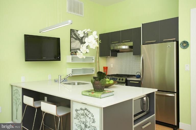 2426 Ontario Road Northwest, Unit 202 Washington, DC 20009 - Photo 13 of 19 Kitchen
