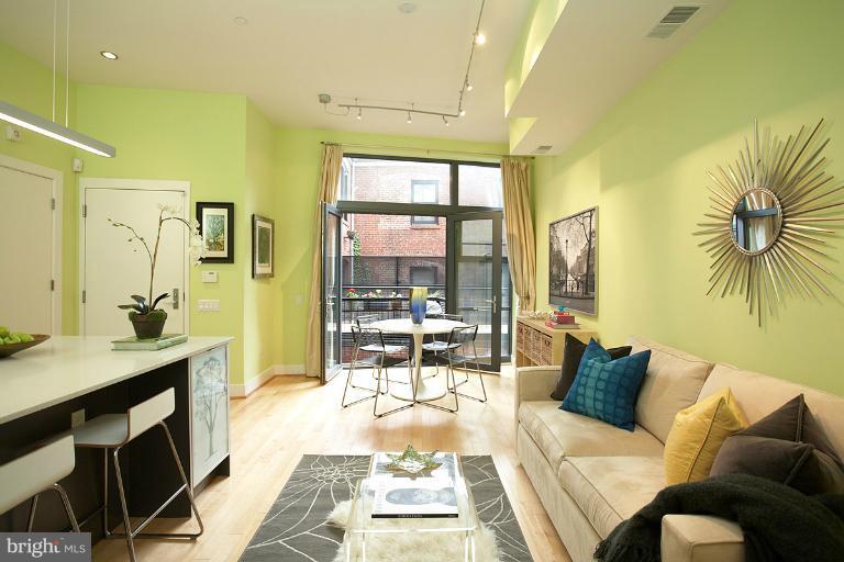 2426 Ontario Road Northwest, Unit 202 Washington, DC 20009 - Photo 19 of 19 Interior (General)