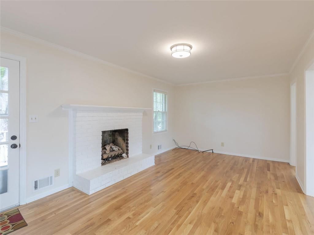1110 Grimes Bridge Road Roswell, GA 30075 - Photo 9 of 31