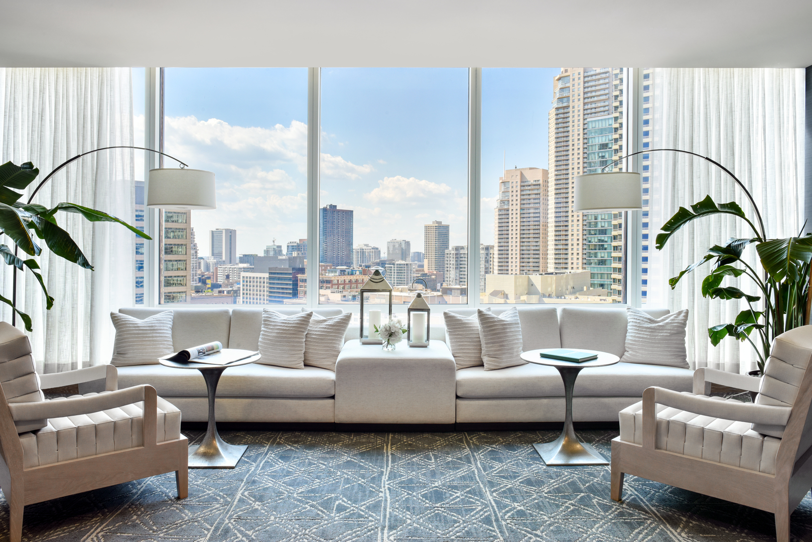 401 North Wabash Avenue, Unit 84F Chicago, IL 60611 - Photo 20 of 31 a living room with furniture and a large window