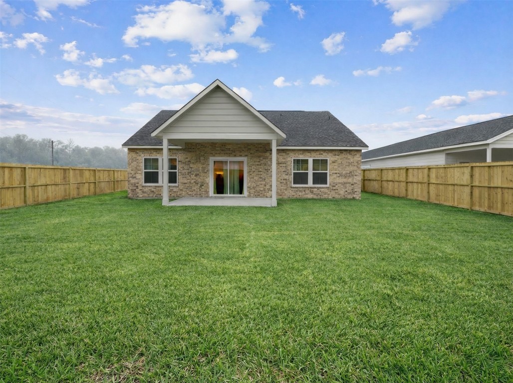 810 South Colbert Street Dayton, TX 77535 - Photo 7 of 7