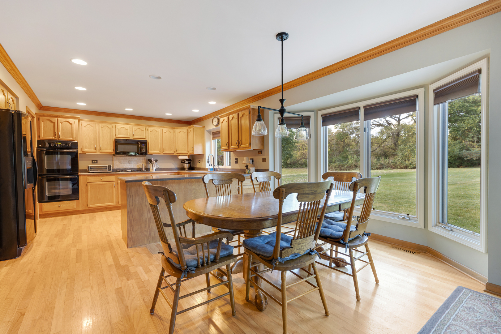 10317 Ridge Lane Huntley, IL 60142 - Photo 15 of 42 a view of a dining room and livingroom view