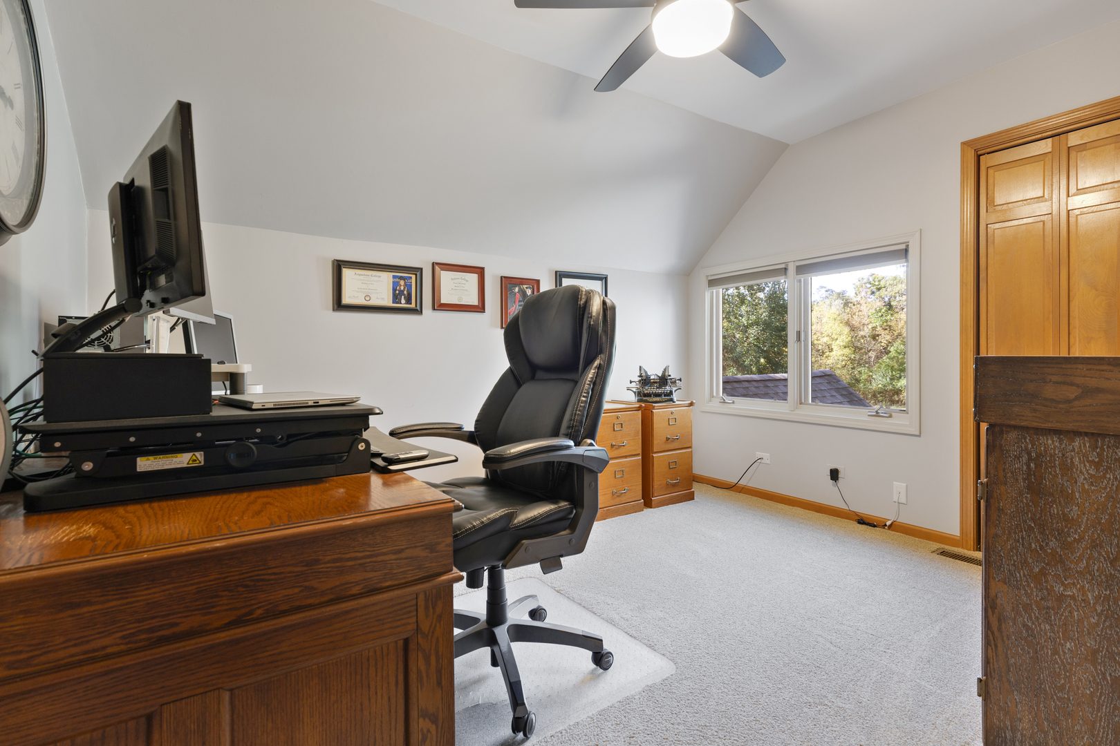 10317 Ridge Lane Huntley, IL 60142 - Photo 29 of 42 a living room with furniture and a flat screen tv