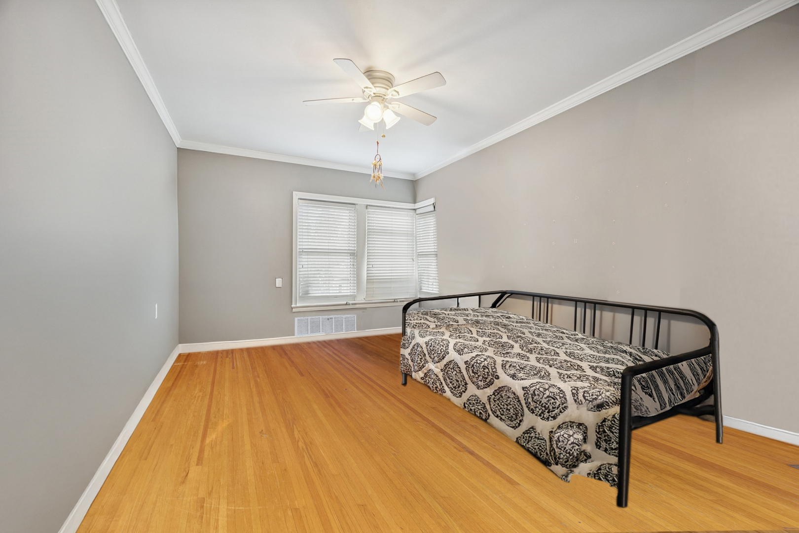 100 Pine Avenue, Unit 3 Riverside, IL 60546 - Photo 12 of 14 a bedroom with a bed and window