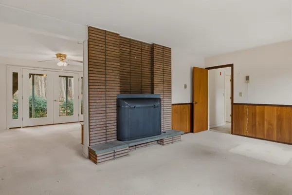 $699,900 | 6 Alden Avenue, North Hampton, NH 03862