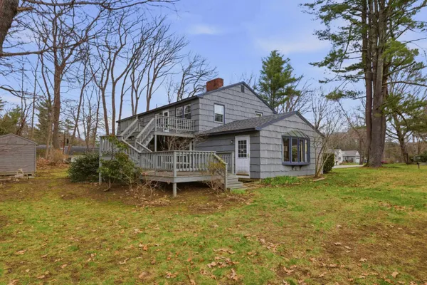 $699,900 | 6 Alden Avenue, North Hampton, NH 03862