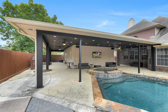 $725,000 | 18414 Bull Pine Drive, Spring, TX 77379