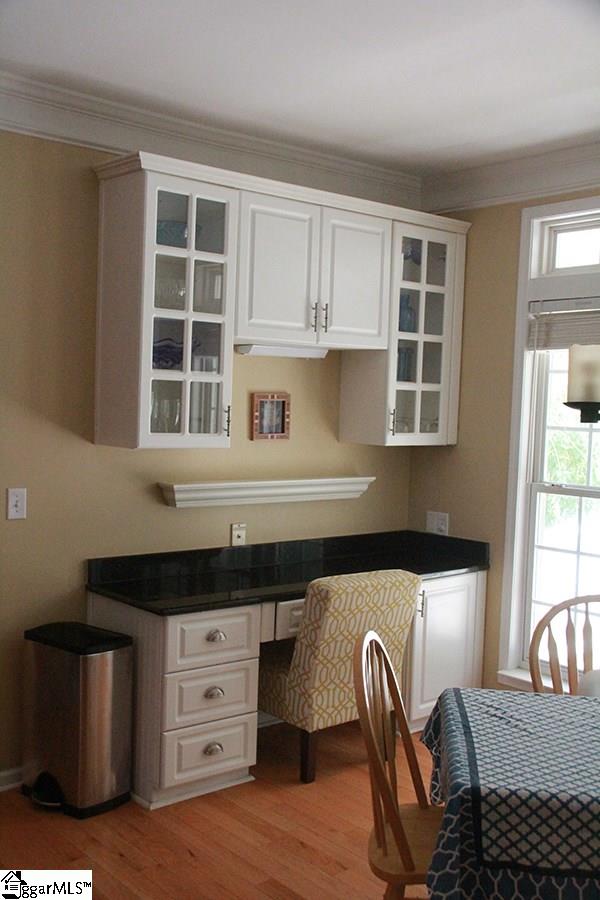 228 Roper Meadow Drive Simpsonville, SC 29681 - Photo 14 of 31 Custom desk space in the breakfast nook area.