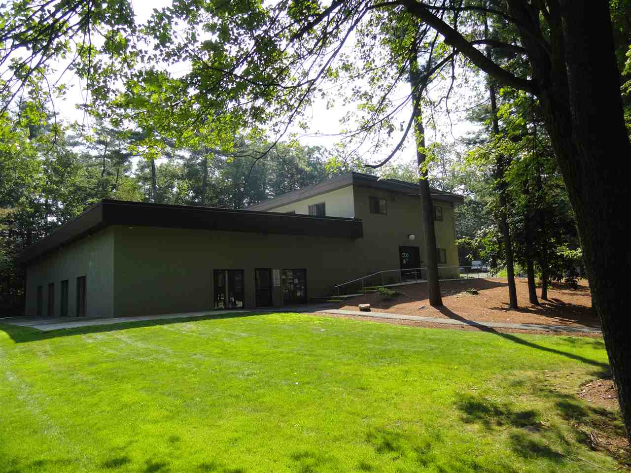 4 Strawberry Bank Road, Unit 21 Nashua, NH 03062 - Photo 24 of 25 Gallery Image 24
