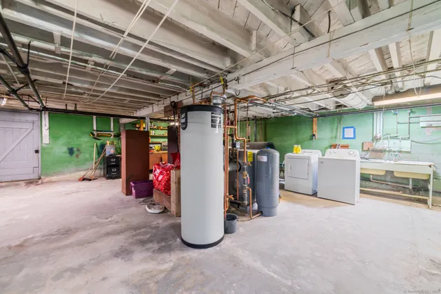 $499,000 | 111 High Street, Derby, CT 06418