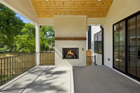 $1,450,000 | 832 A Neartop Drive, Nashville, TN 37205